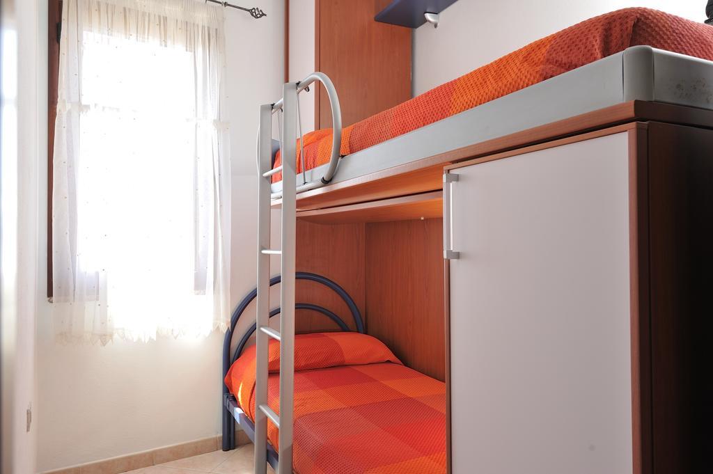 Apartments Baunei Bilik gambar