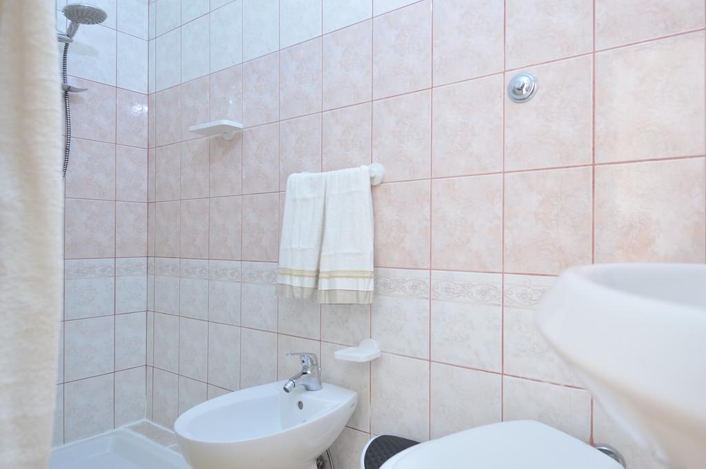 Apartments Baunei Bilik gambar