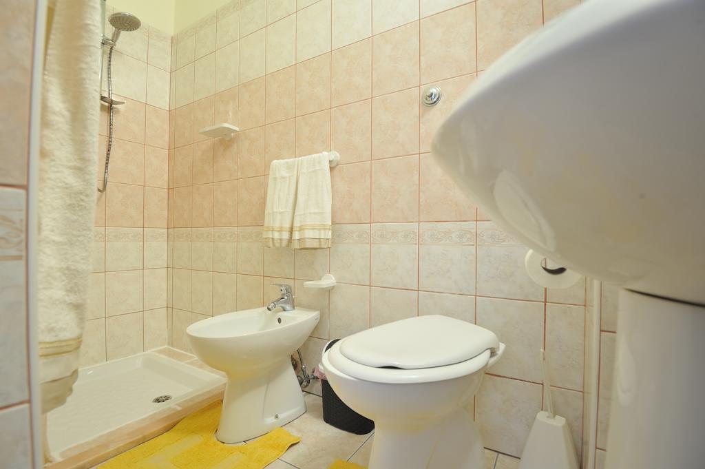 Apartments Baunei Bilik gambar
