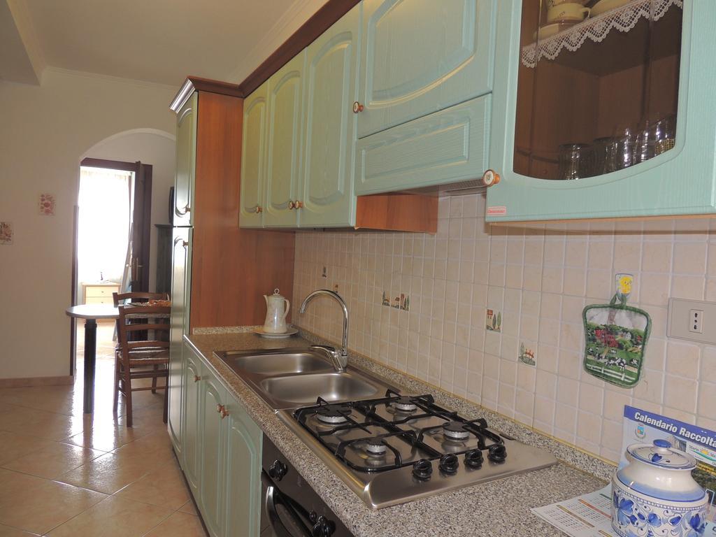 Apartments Baunei Bilik gambar